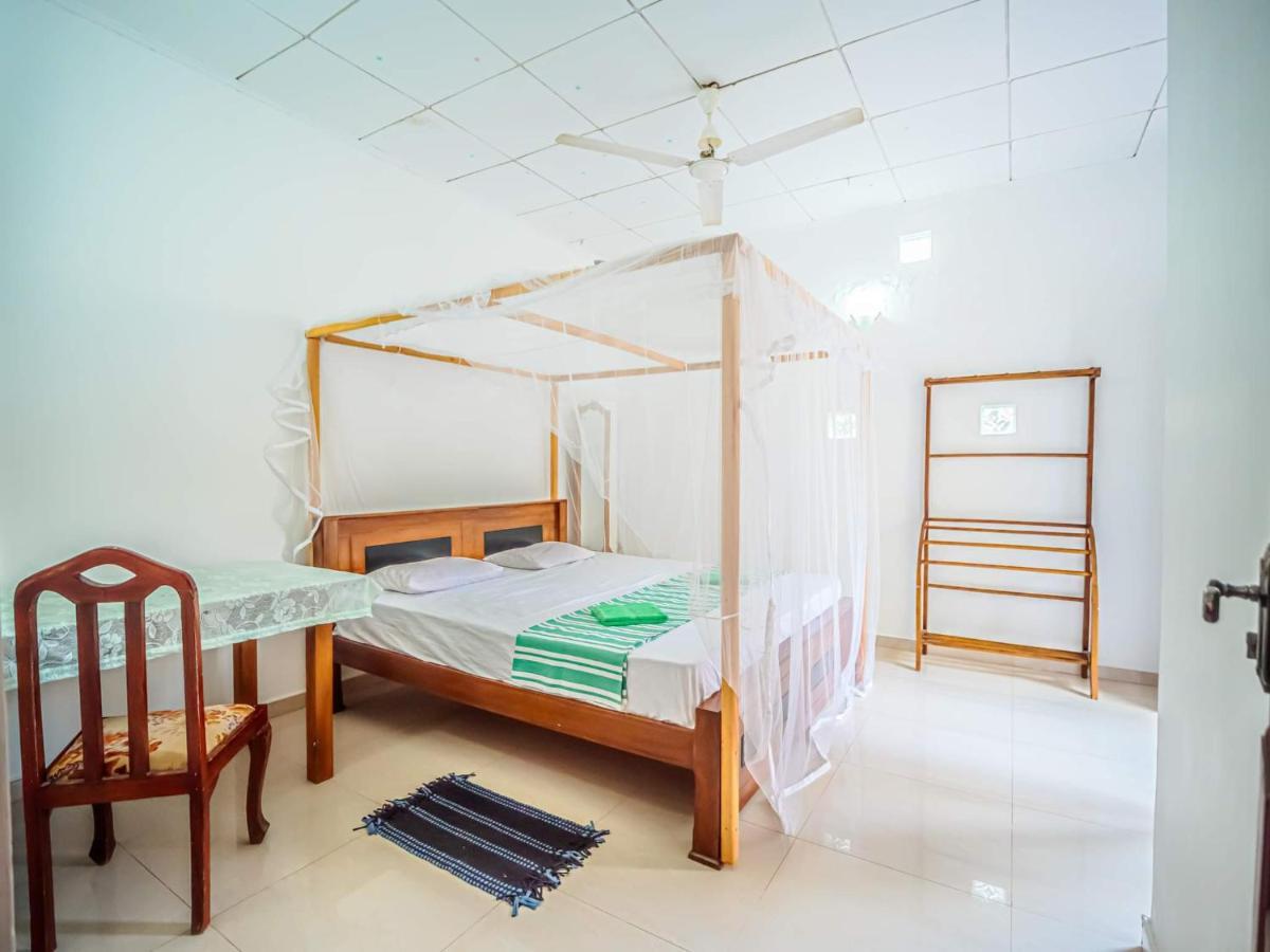Surfing Guest House Matara Dış mekan fotoğraf