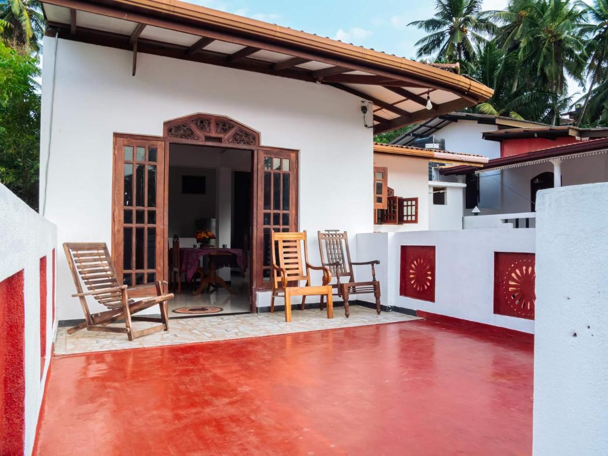 Surfing Guest House Matara Dış mekan fotoğraf