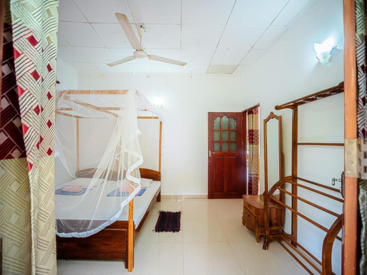 Surfing Guest House Matara Dış mekan fotoğraf