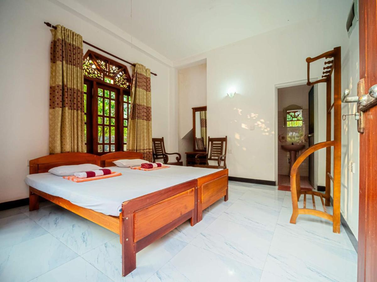 Surfing Guest House Matara Dış mekan fotoğraf