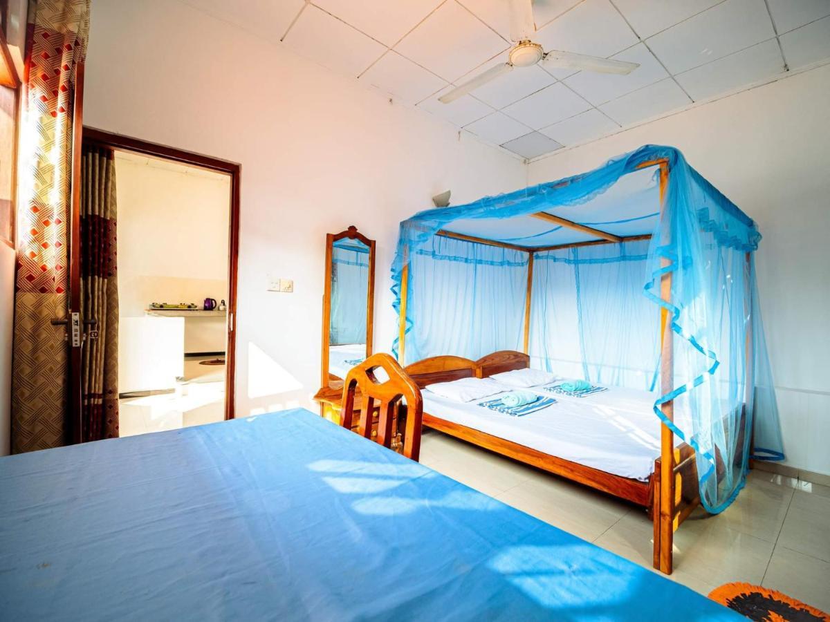 Surfing Guest House Matara Dış mekan fotoğraf
